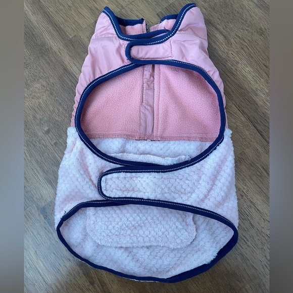 NWOT Top Paw Two Tone Fleece Vest - Picture 2 of 4